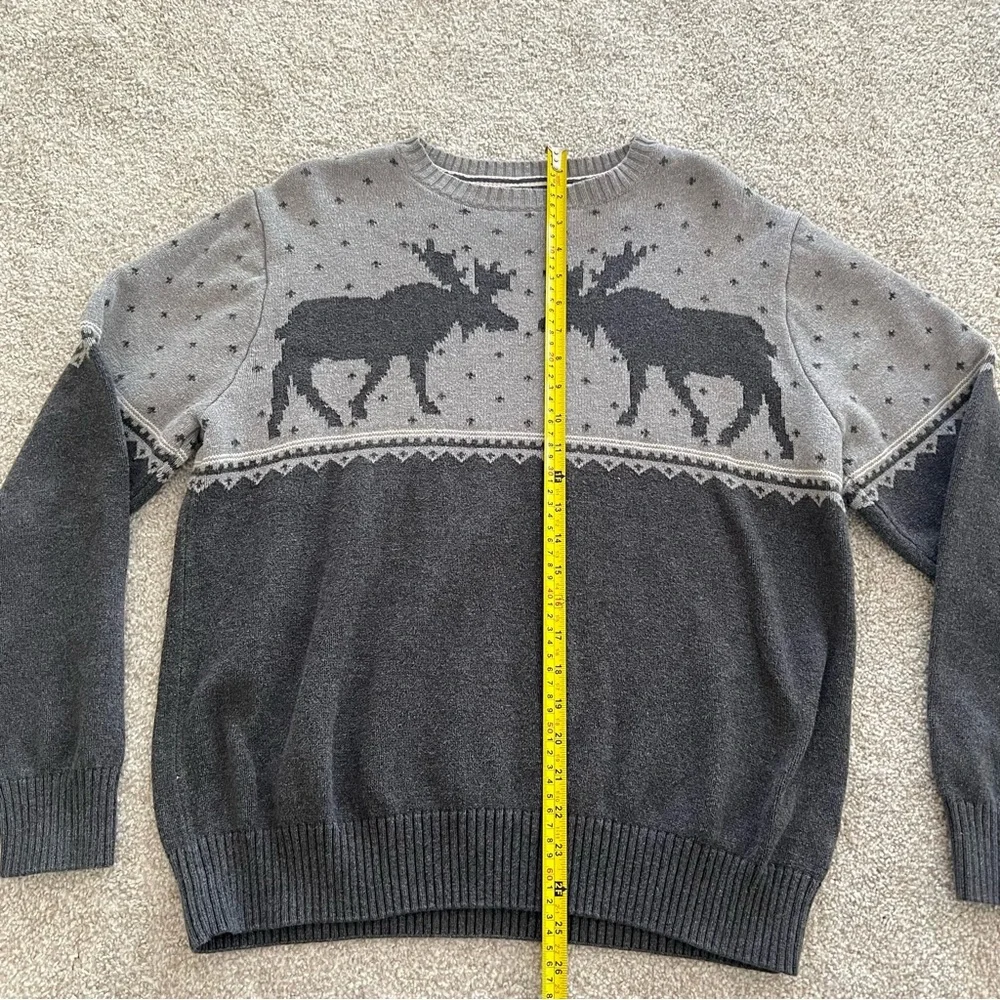 Vintage Weatherproof 100% Cotton Two-Tone Gray Moose Pattern Sweater - Picture 7 of 9